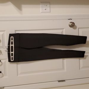 Lululemon Black Wunder Under Leggings